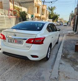 نيسان سنترا